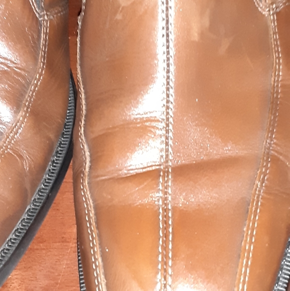 Shoes - Picture 5 of 16